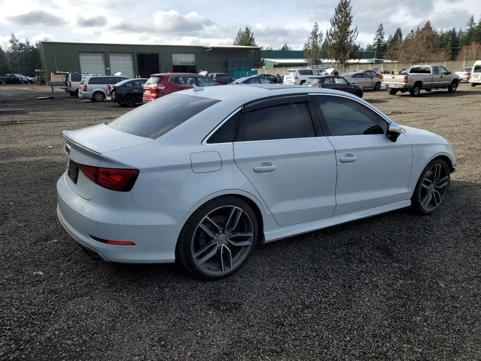 LEFT TAIL LAMP 8V5945095C 2015-2016 AUDI S3 AUDI - Image 3 of 4