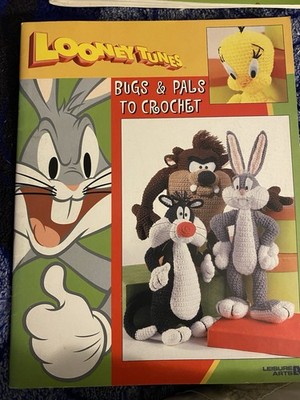 Looney Tunes Bugs and Pals Crochet Pattern Book Leisure Arts # 3646 Tweety / Taz