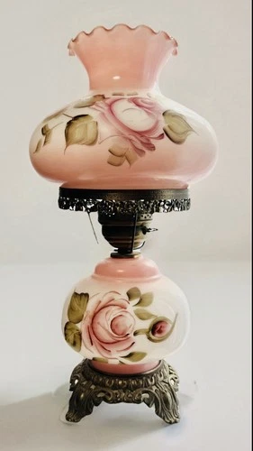 Vtg Hurricane Lamp Marked “AccuRATE Casting” 3 Way Lamp Handpainted Pink Roses