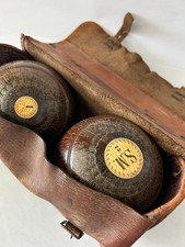 Vintage Wooden Lawn Bowls Set in bag case