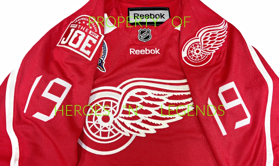 NUEVO CON ETIQUETAS-S * PARCHE COPA STANLEY 2002 STEVE YZERMAN DETROIT RED WINGS ++ CAMISETA REEBOK Foto 4 de 4