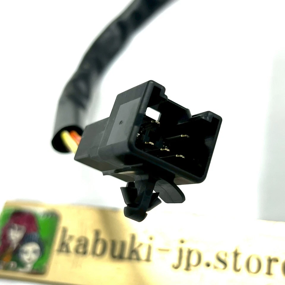 SUZUKI Genuine 37200-11J00 V-STROM DL650 (ABS) 2012-2015 Handle Switch Assy RH - Image 4 of 4