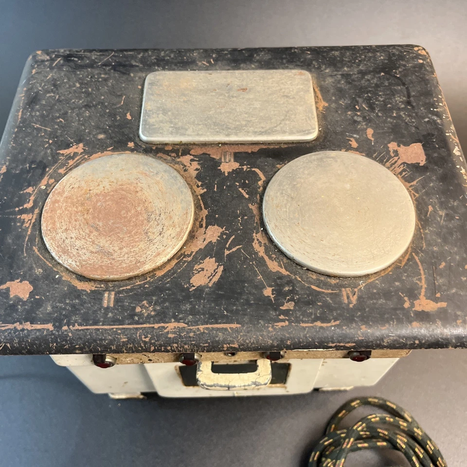 Cocina eléctrica Marklin 1939 juguete de metal cocina estufa horno Alemania vendedor muestra Foto 3 de 4