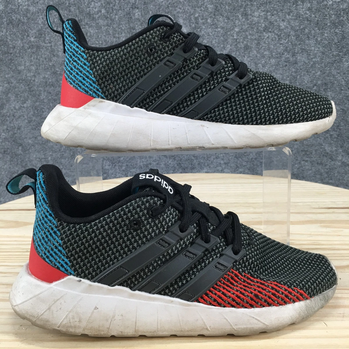 Adidas questar flow best sale boys