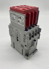 Allen-Bradley 700S-CF440EJC Safety Control Relay 700CF310E with 100S-F Auxiliar