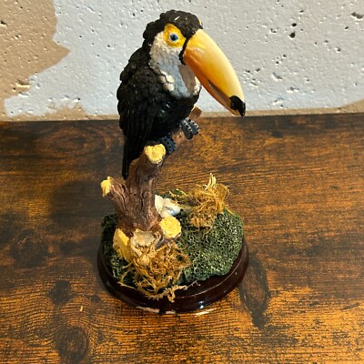 Tropical Bird Toucan Resin Figurine 6 inches tall