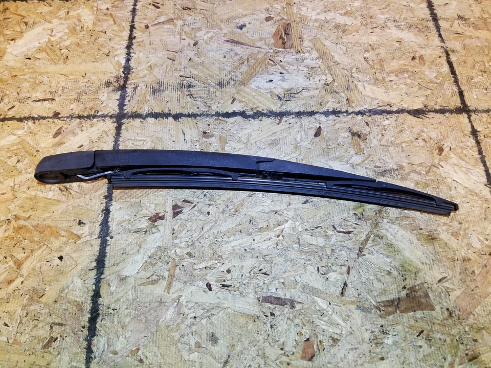 06 07 08 09 10 KIA RIO5 BRAÇO LIMPADOR TRASEIRO FABRICANTE DE EQUIPAMENTO ORIGINAL  - Imagem 2 de 4