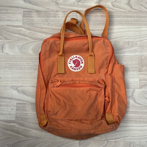 Fjallraven Kanken Classic Backpack 