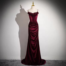 Wine Red Wedding Dresses Light Luxury Spaghetti Strap Dresses Velvet A Line