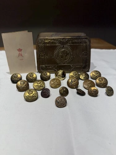 WW1 Princess Mary 1914 Christmas Tin + 1915 Card & Military Buttons