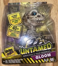 Wowwee Fingerlings Untamed Gloom Bonehead Raptor Dinosaur