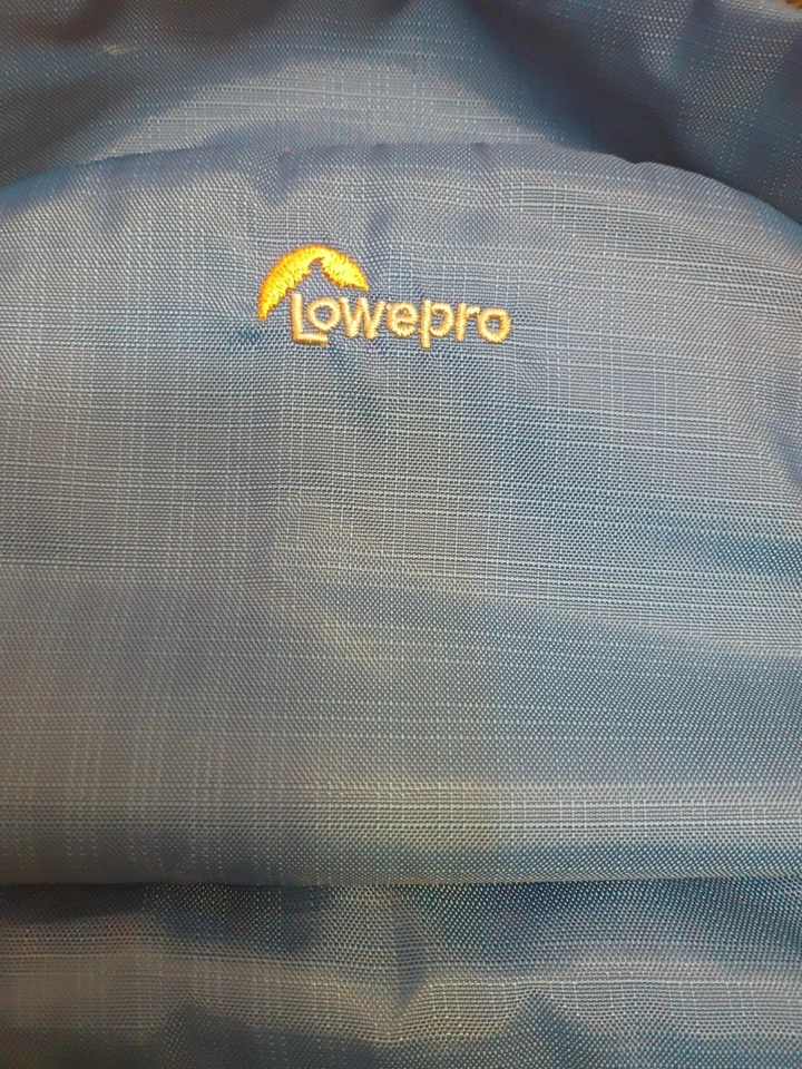 Lowepro Photo Active BP 200 AW Backpack Blue & Black - Image 3 of 4