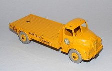 DINKY SUPERTOYS #533 LEYLAND COMET BLUE CIRCLE CEMENT TRUCK VINTAGE 1950's ISSUE