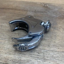 Harley Davidson  58200–04A Windshield Quick Release Clamp