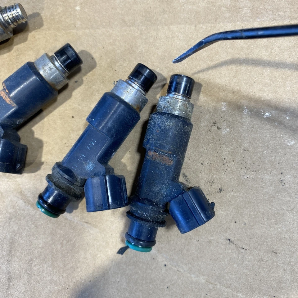 2013 2024 Subaru Legacy Left Right Side Fuel Injector  4 Piece 0019 - Image 4 of 4