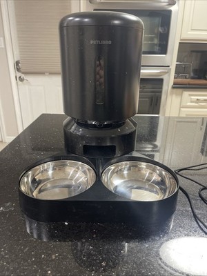 PETLIBRO AUTOMATIC CAT FEEDER CAMERA  1080P HD VIDEO, 5L - BLACK FREE SHIPPING