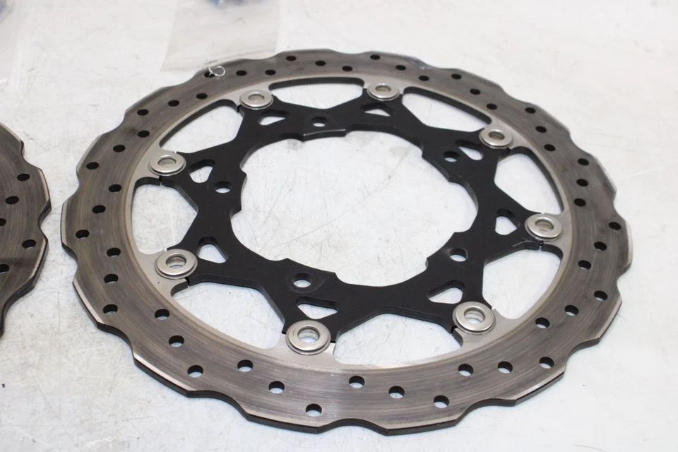 2023 SUZUKI GSXS750 OEM FRONT LEFT RIGHT BRAKE ROTORS DISCS - Image 3 of 4