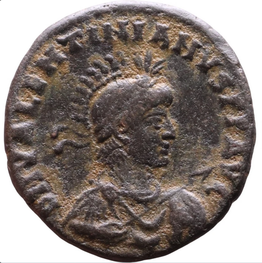 Empereur valentinien i Banque de photographies et d'images à haute