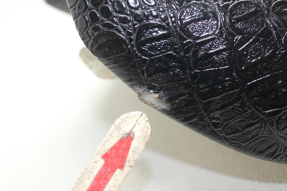 1997-2000 SUZUKI BANDIT 1200 GSF1200S FRONT REAR SEAT SADDLE - Image 3 of 4