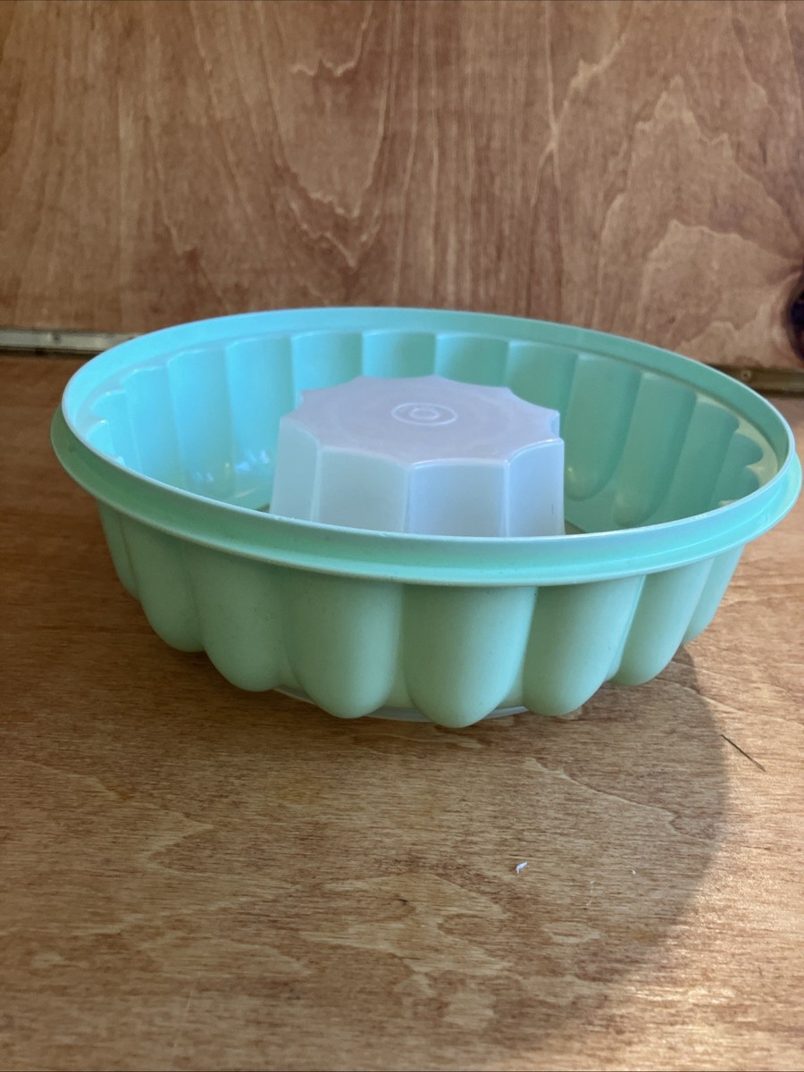 Tupperware Jello Mold (2 Pcs) Or Ice Ring Mint Green 9.5 X 3.5