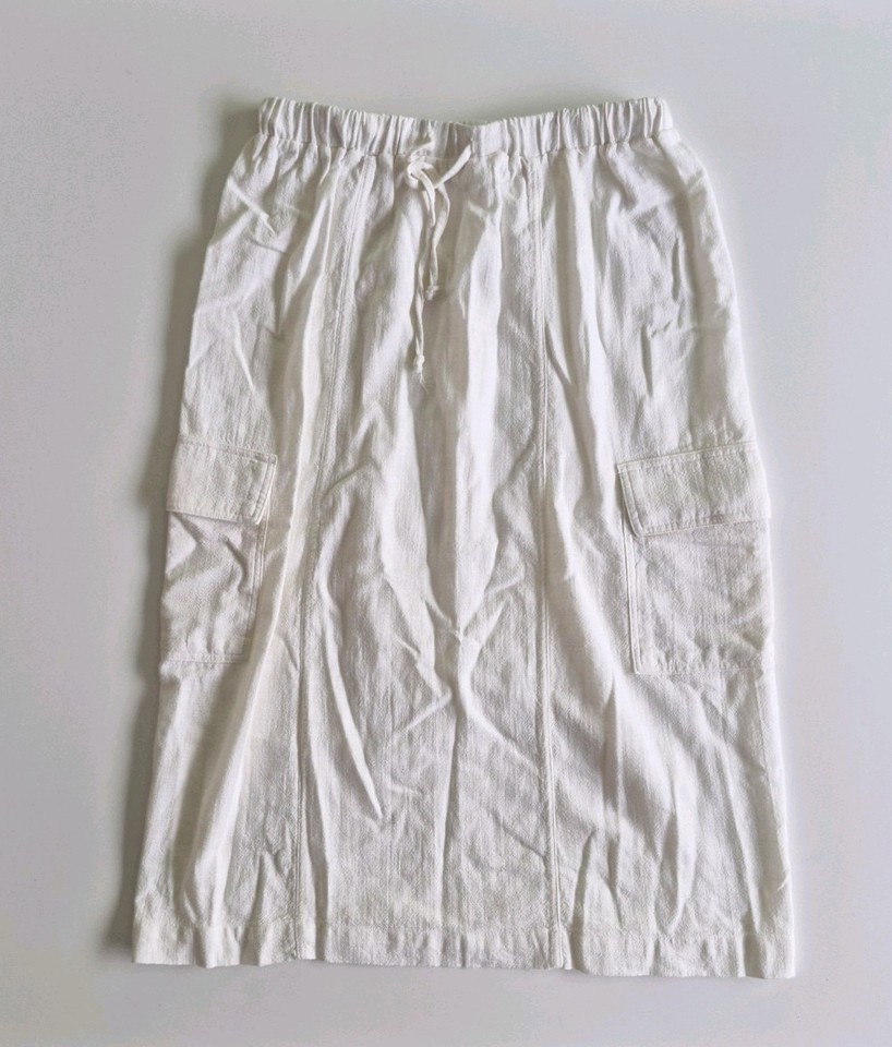 Billabong white cargo skirt Size M
