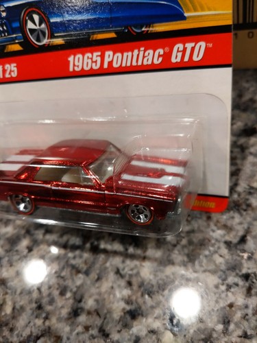 HOT WHEELS CLASSICS - SERIES 1 - 1965 PONTIAC GTO HARDTOP - SPECIAL PAINT - Picture 3 of 5