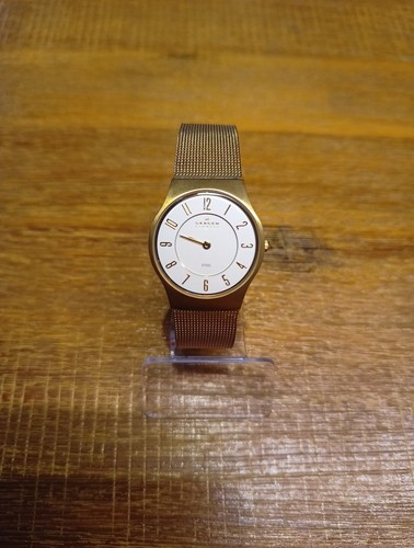 Skagen Damen Uhr, Slim Line, 233SGG1, neue Batterie, Mesh Band, Goldfarben, Gut
