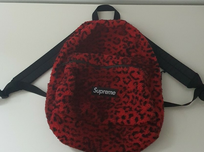 バッグ 2017AW Supreme Leopard Fleece Backpack Supreme Leopard Fleece Backpack (FW17) - $118