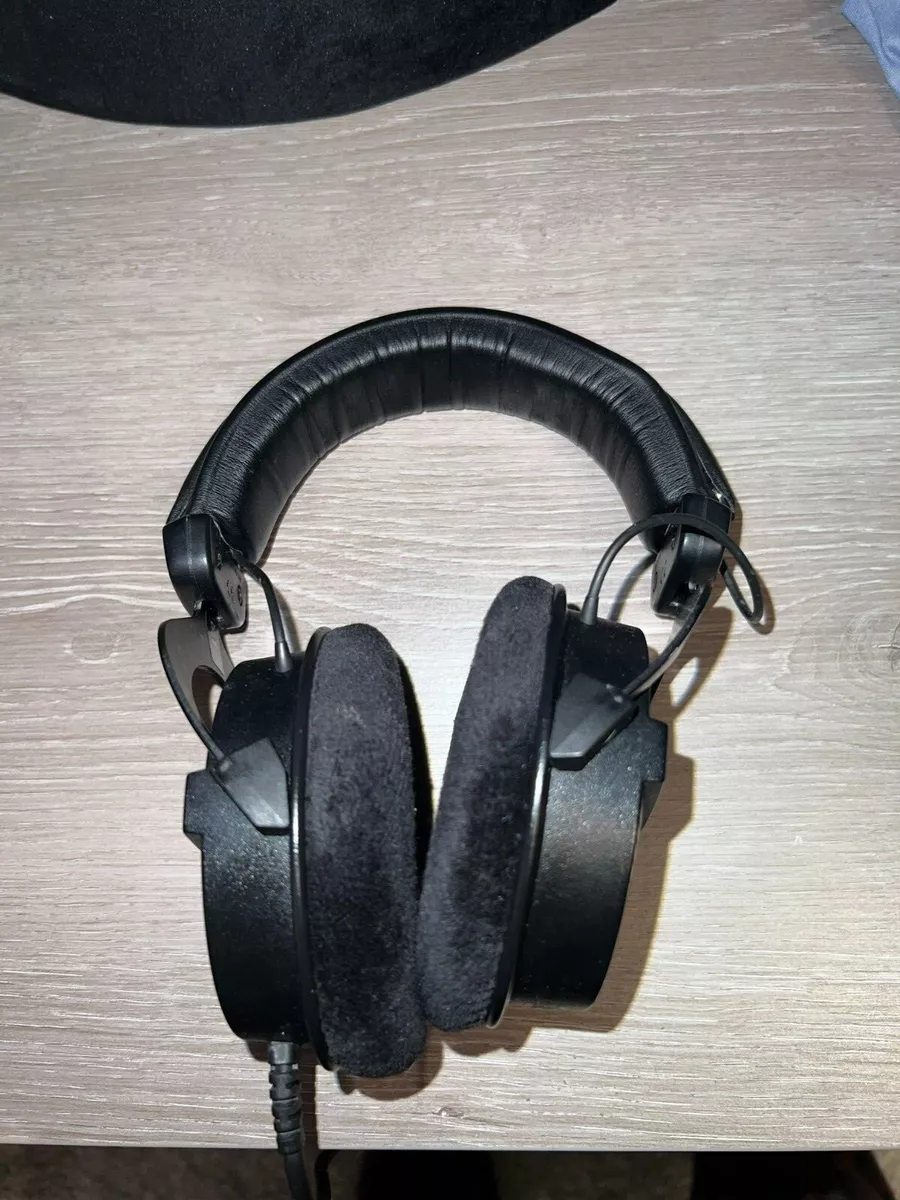 beyerdynamic DT 990 PRO Black Edition Studio Headphones - Black | eBay