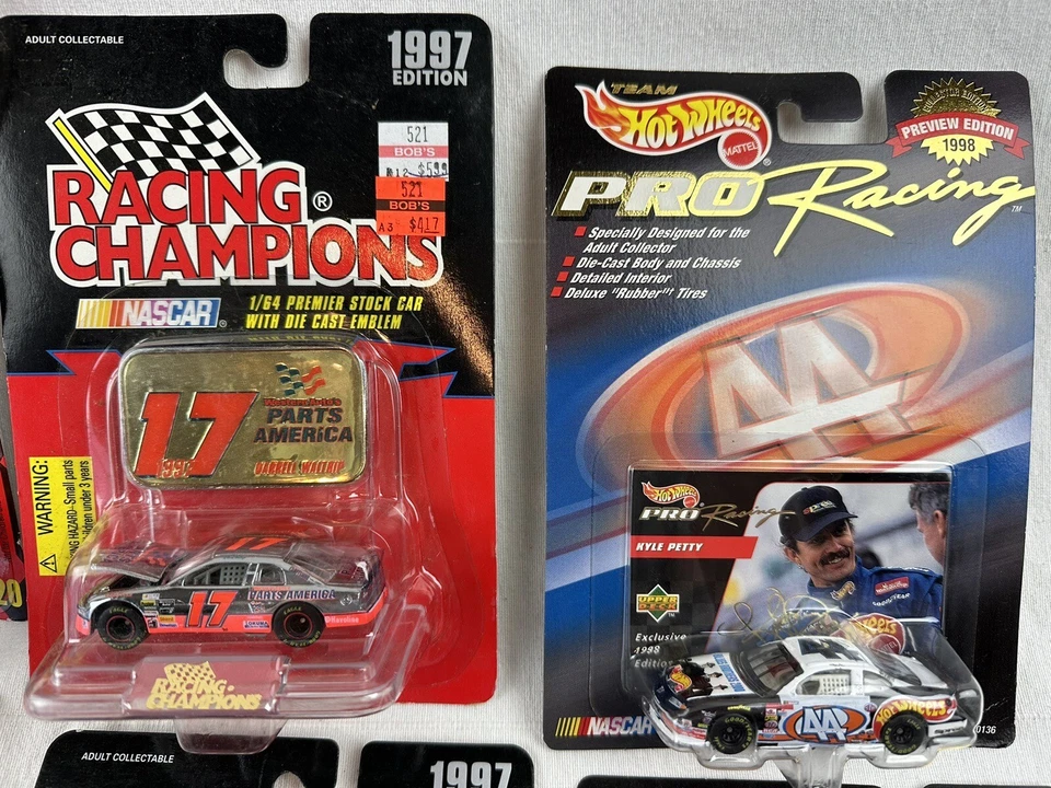 Lote De 9 Coches Diecast NASCAR Nuevos De Colección Stewart Burton Petty Campeones De Carreras+ Foto 2 de 4