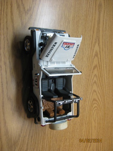 1/18 JEEP WRANGLER , WHITE "RALLYE 97", BY SOLIDO, NO BOX - Picture 18 of 19