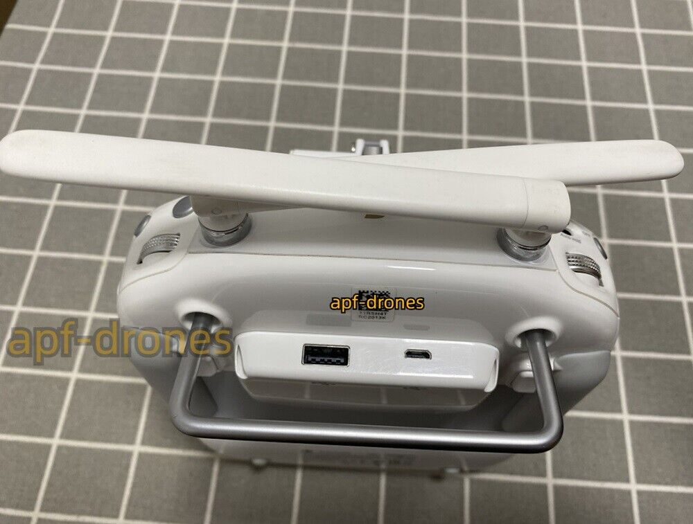 DJI Phantom 4 Pro V2.0 Transmitter Remote Controller DJI Phantom 4 Pro V2.0 Transmitter Remote Controller