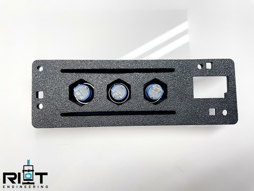 03-04 G35 Coupe 3 Button Panel - Blue LED 19mm Buttons - Ash Tray Mounted - Picture 6 of 6