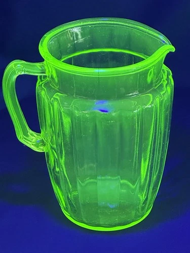 Anchor Hocking Pillar Pitcher Uranium Glass Depression Glass Vaseline 2+ Qts.
