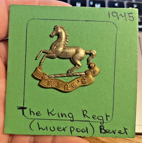 WW1 The Kings Own Liverpool Regiment Beret Badge, Slider, Genuine.