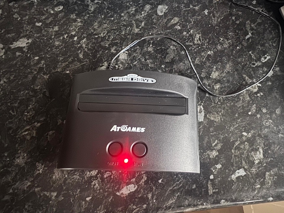 Sega Mega Drive Classic Console met 80 games, z.g.a.n. - Spelcomputers | Sega