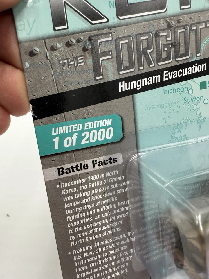 JOHNNY LIGHTNING 1/64 Dodge WC54 Ambulance KOREA 1944 Forgotten War - Image 2 of 4