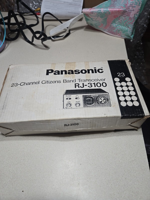 Panasonic RJ-3100 40-Channel CB Radio Transceiver NOS in Orig Box Complete Works