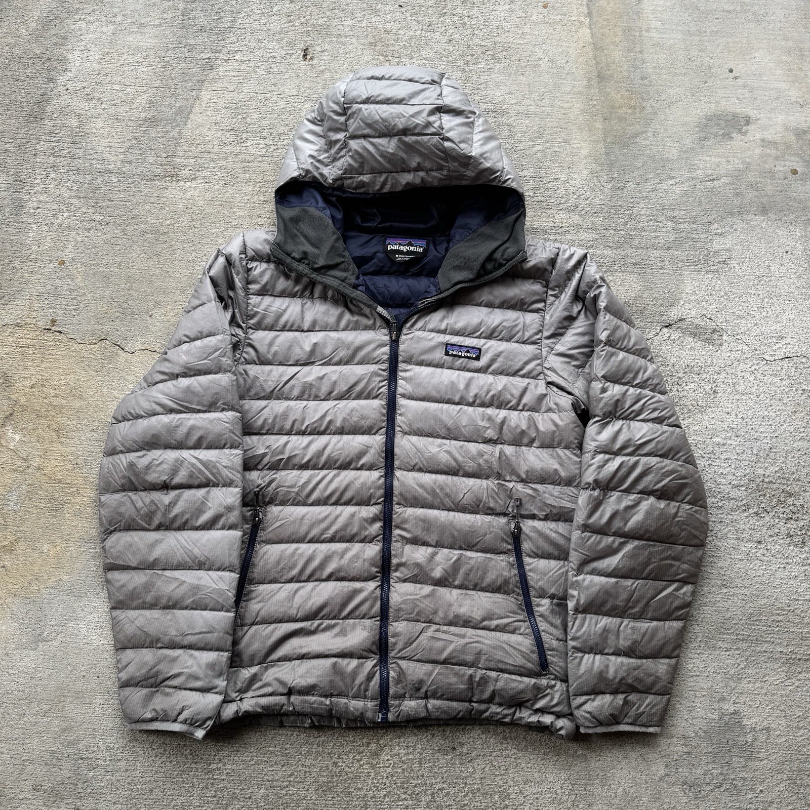 Patagonia Down Sweater Hoody Jacket Puffer Insulated Mens Size Medium
