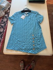 Casual New pullover Top. Women  s. Button Detail.