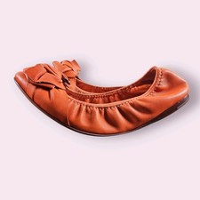 Miu Miu Soft Leather Bow Accent Preppy Elegant Orange Ballet Flats Sz EU 38.5