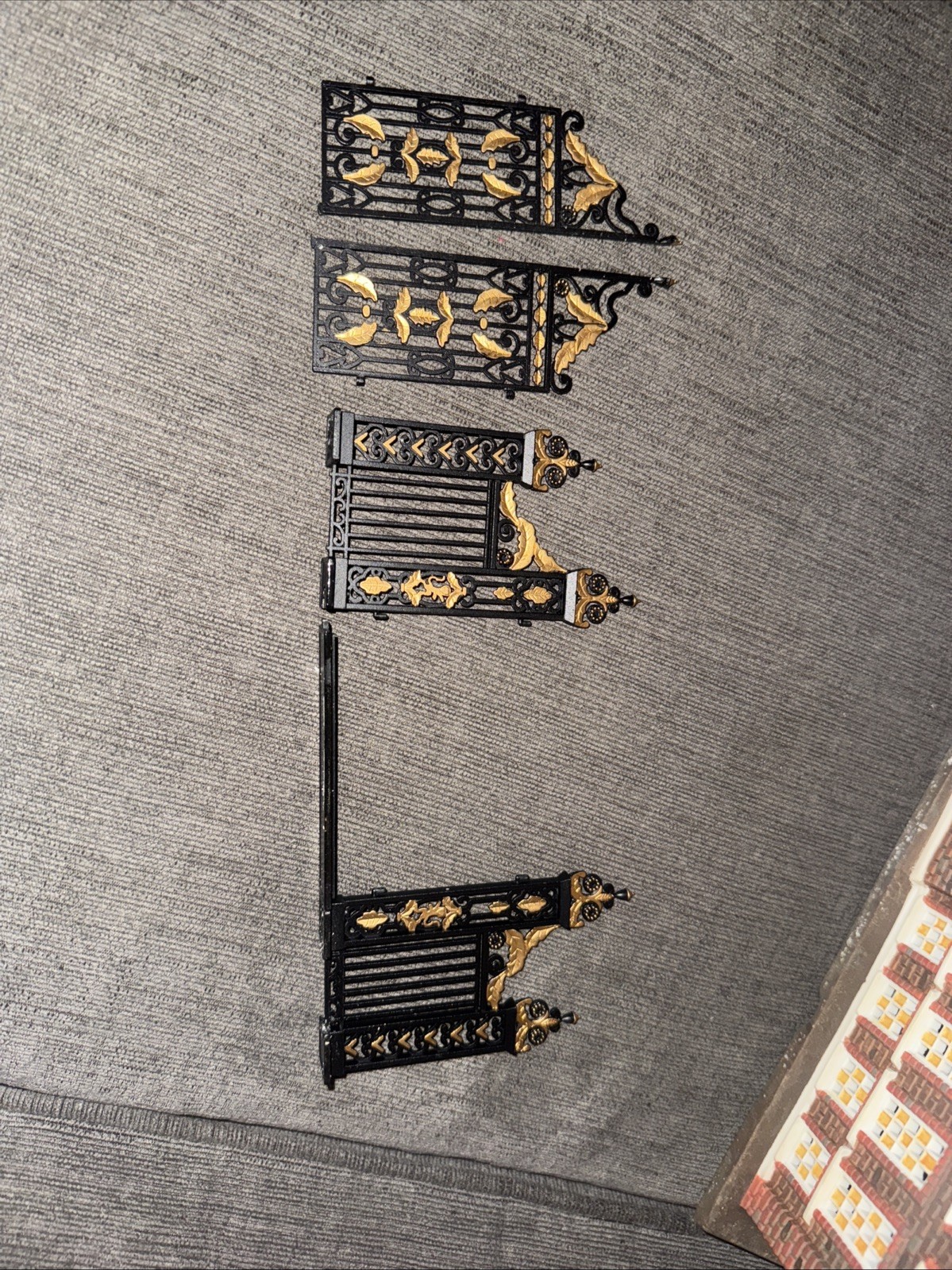 Dept 56 KENSINGTON PALACE 14" Illuminated House Dickens Village 58309 in Box