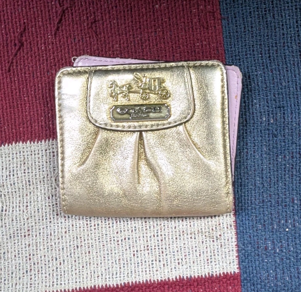 Coach Vintage Madison Small Wallet Soft Leather Bifold-Gold/Pink
