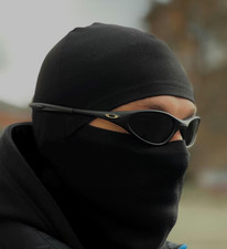 Retro Oakley Minute 1.0 Polarized Sunglasses Black Frame Black Lenses