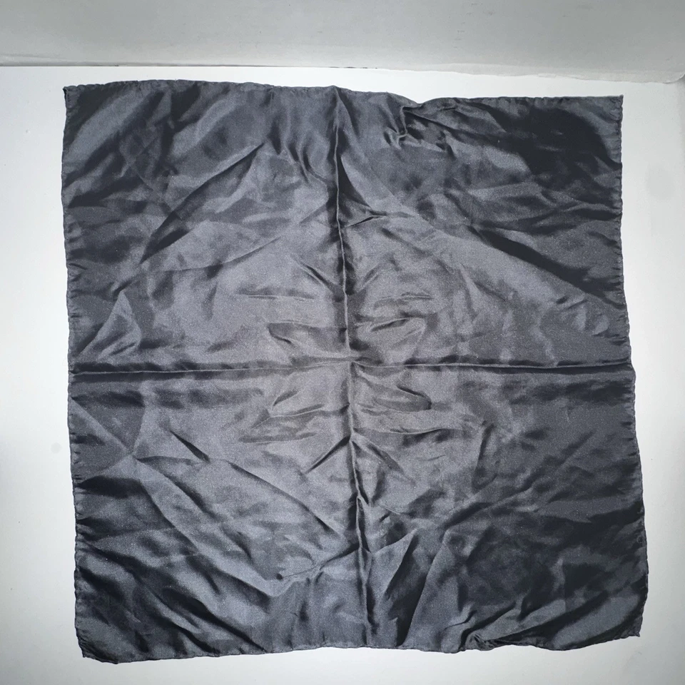 Cuadrado de bolsillo imperial de seda negro enrollado a mano Italia Portugal 17x17 vintage Foto 4 de 4