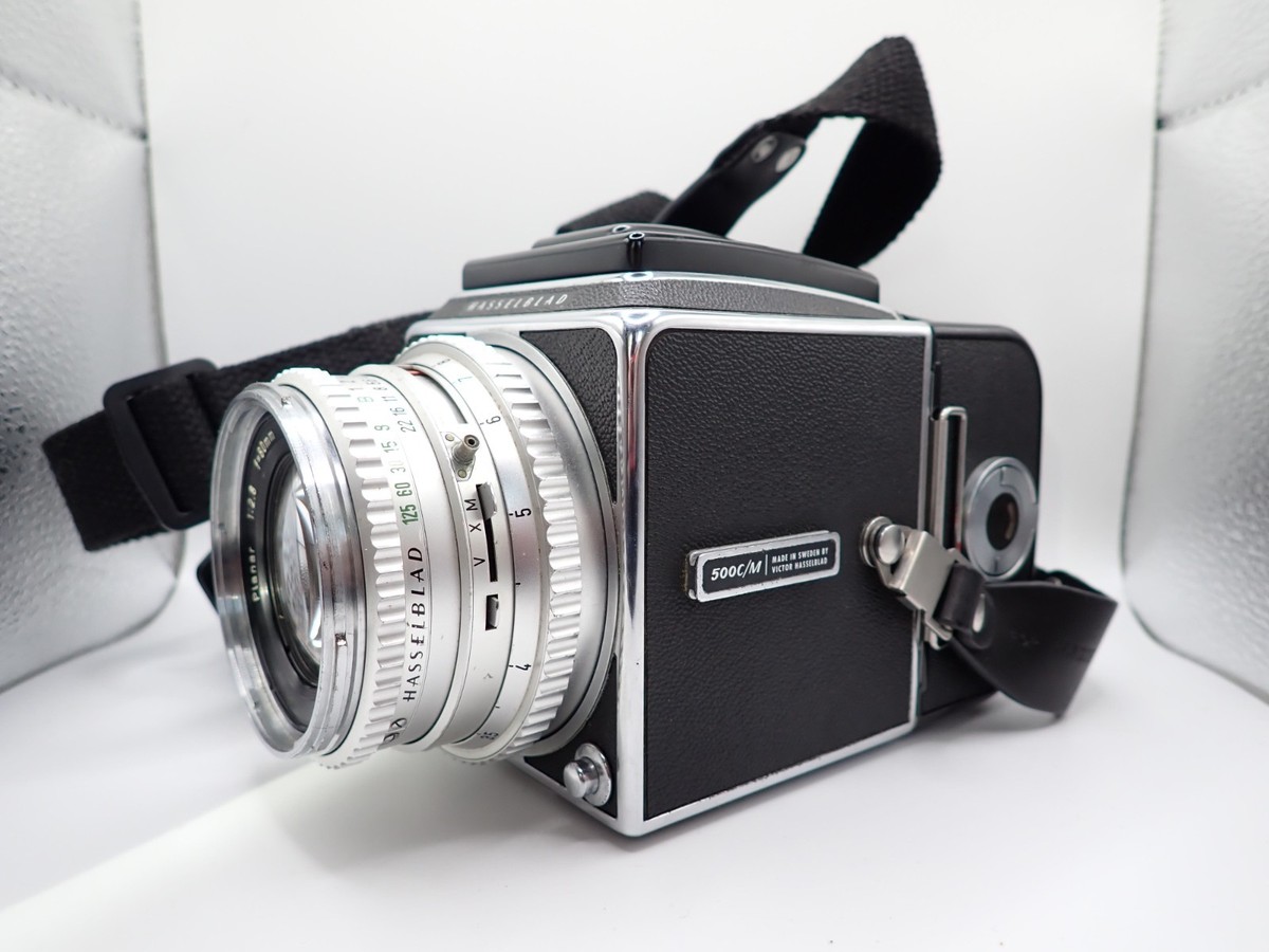Used Hasselblad 500CM Body w/ Carl Zeiss 80mm f2.8 Planar C Lens
