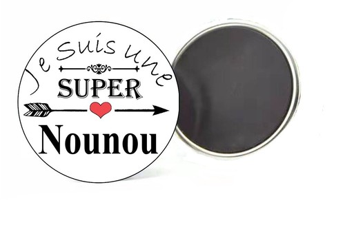 Une Super Nounou Dure à Trouver Difficile A Quitter