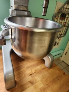 Hobart BOWL-SSTA2012 12 Qt. Reducer Stainless Bowl for A200 Mixer 00-295644 EUC