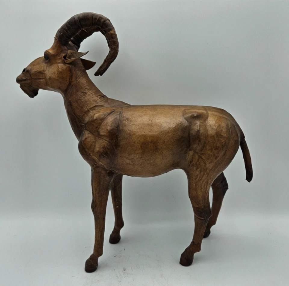 "Figura de estatua de cuero real vintage de cabra de montaña de 13"" de principios del siglo XX" Foto 2 de 4