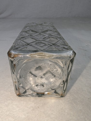 Vintage Glass Liquor Whiskey Bourbon Bottle Decanter Perfect For Display Crafts - Imagen 3 de 11